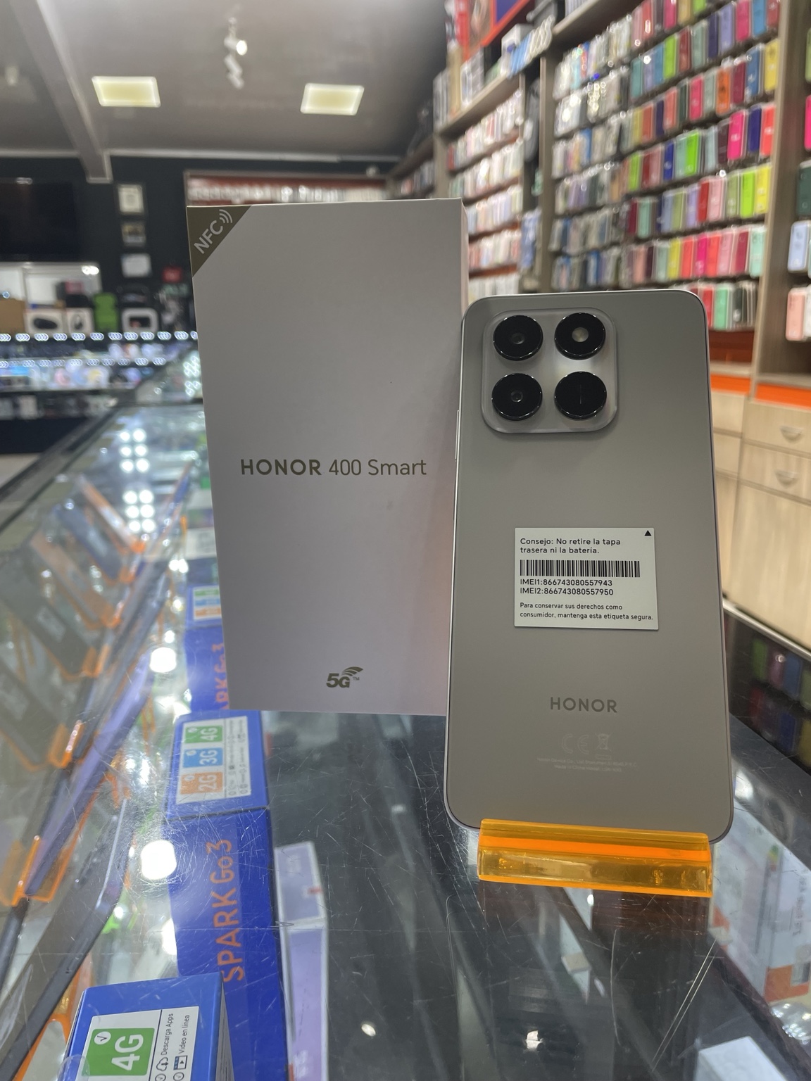 HONOR 400 Smart con su caja en CeluMovil Shop