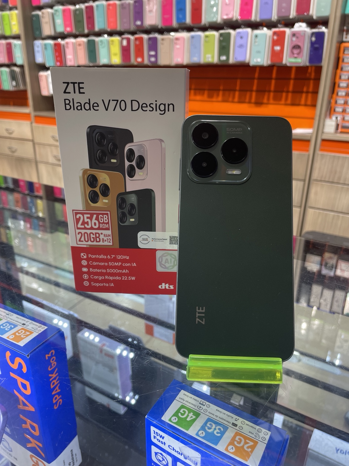 ZTE Blade V70 Design en CeluMovil Shop
